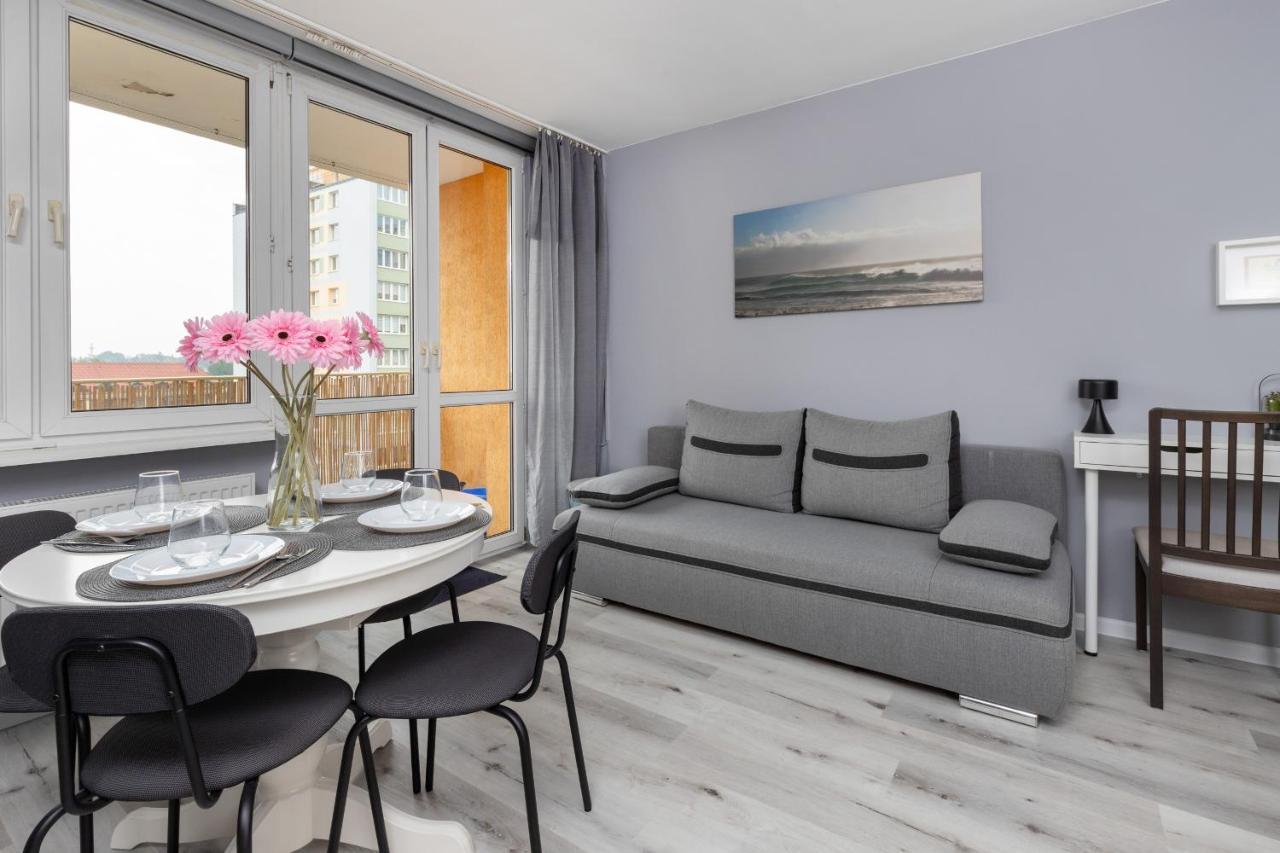 Family Apartment With Balcony In Gdynia By Noclegi Renters Exterior photo