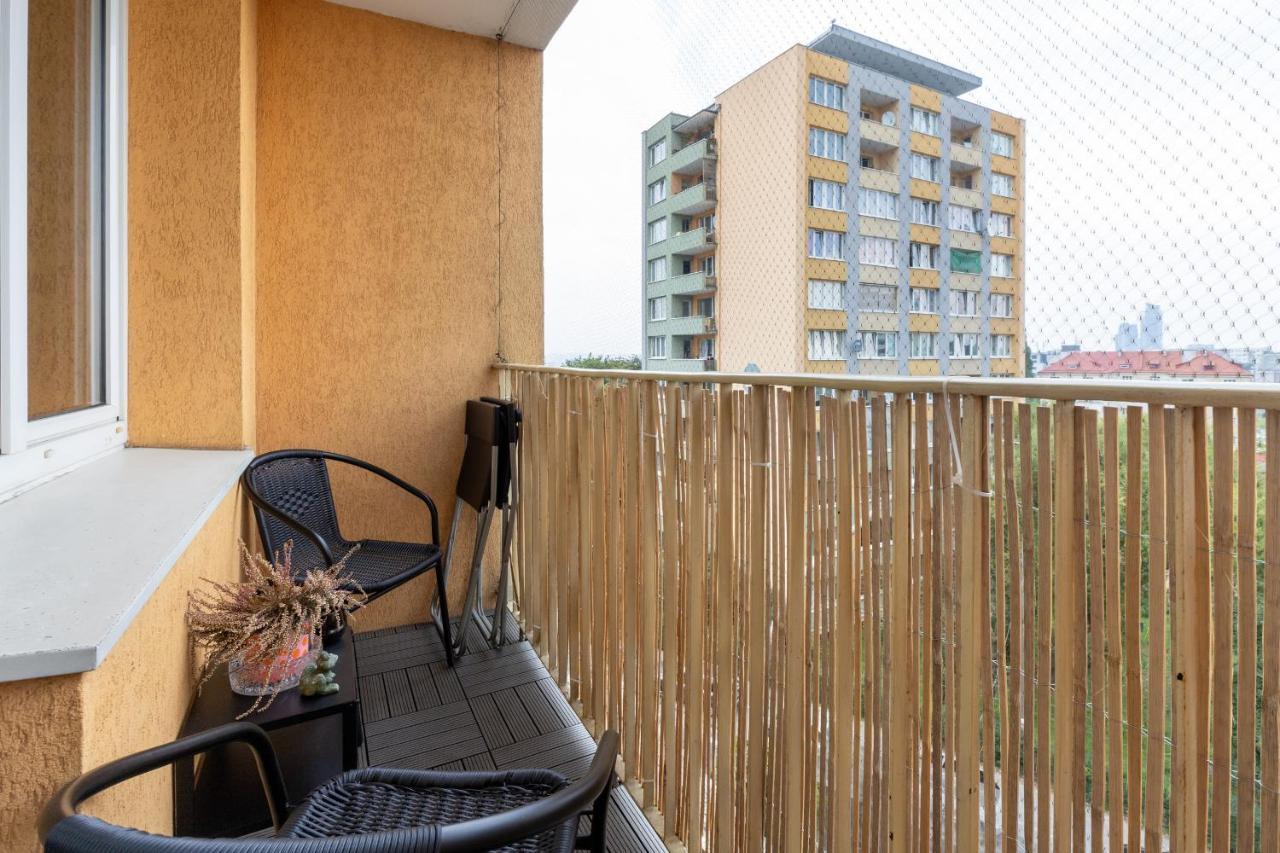 Family Apartment With Balcony In Gdynia By Noclegi Renters Exterior photo